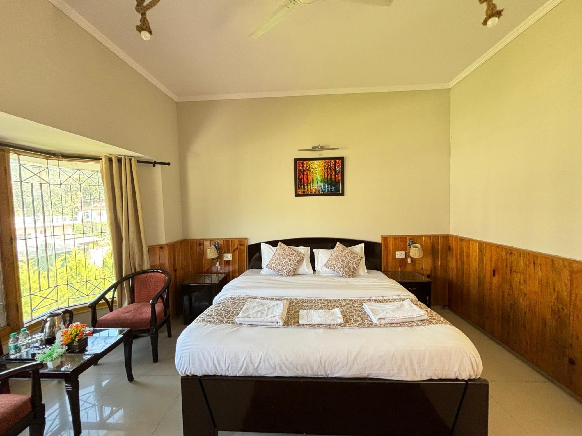 Ivy The Boutique Hotel Near Neem Karoli Temple Nainital Buitenkant foto